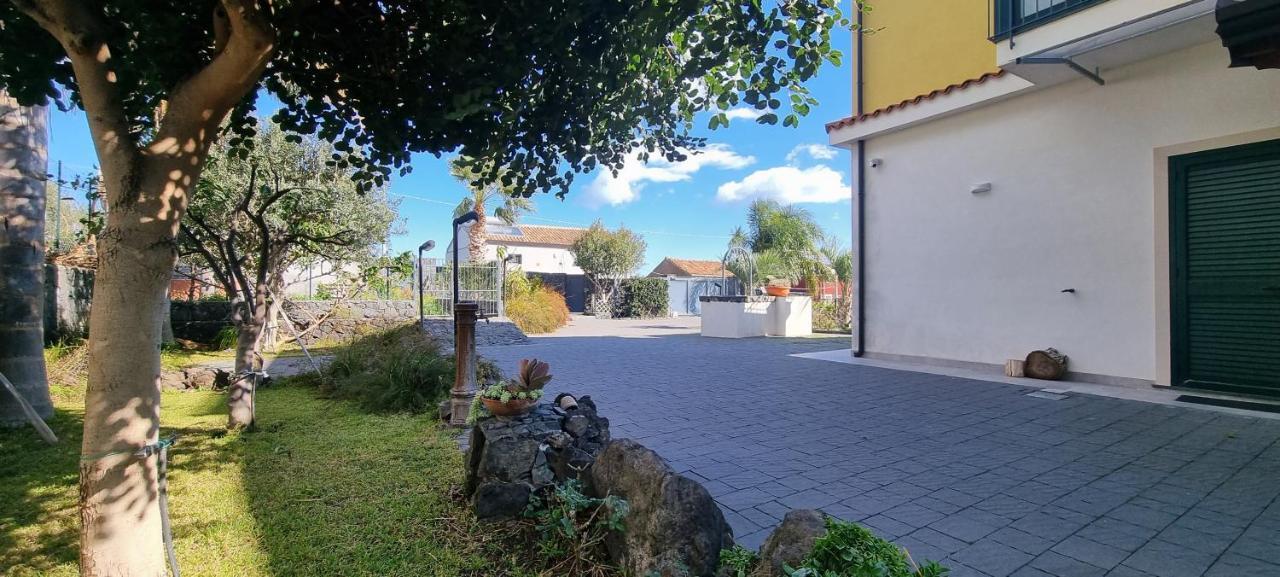 Vila Casa Mariano Acireale Exteriér fotografie